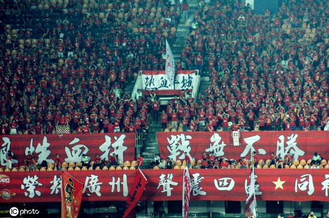 “我和几乎所有马竞的球员都相处得很好，我祝愿他们一切顺利，我非常爱他们。